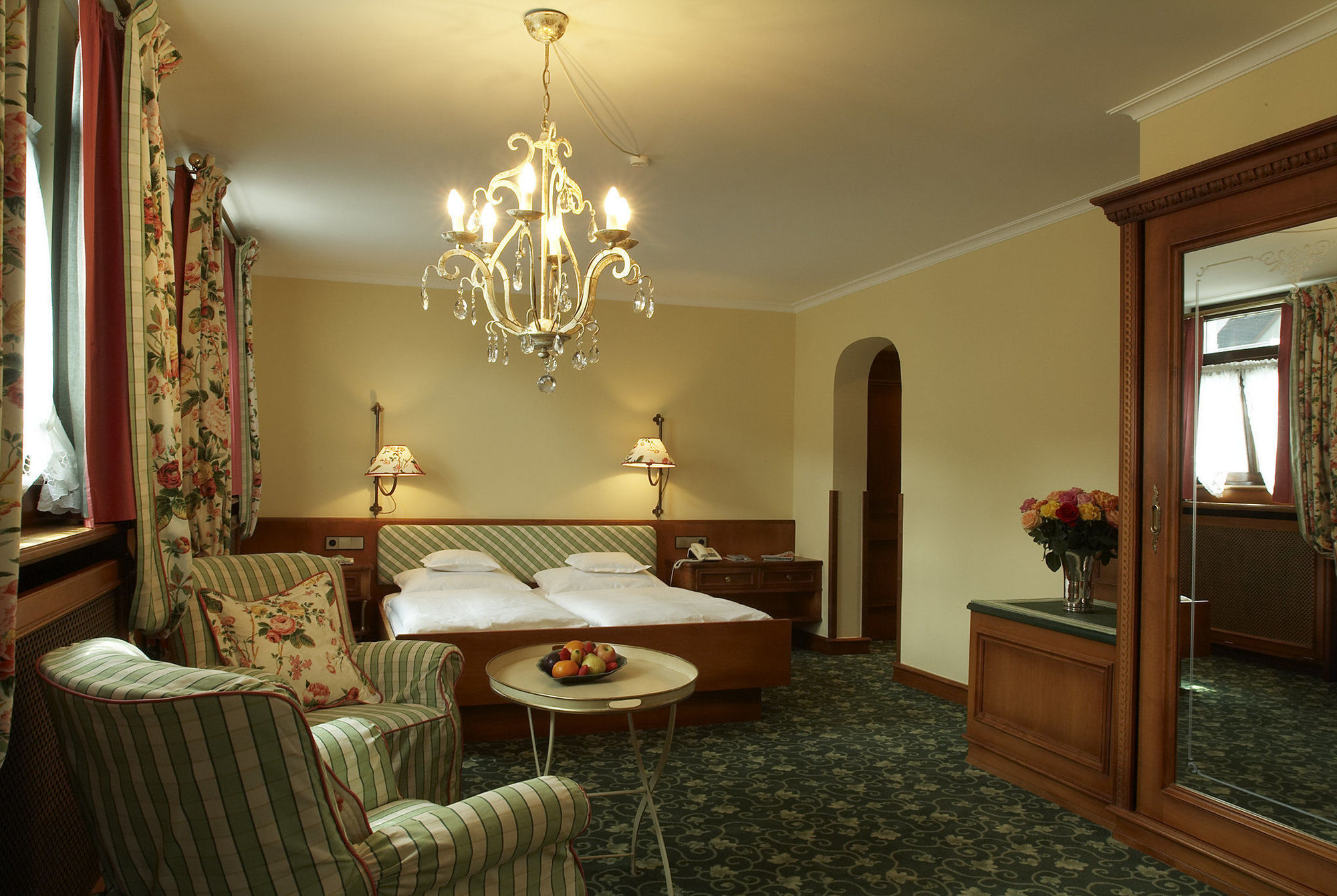 Schwarzer Adler Hotel Vogtsburg Quarto foto